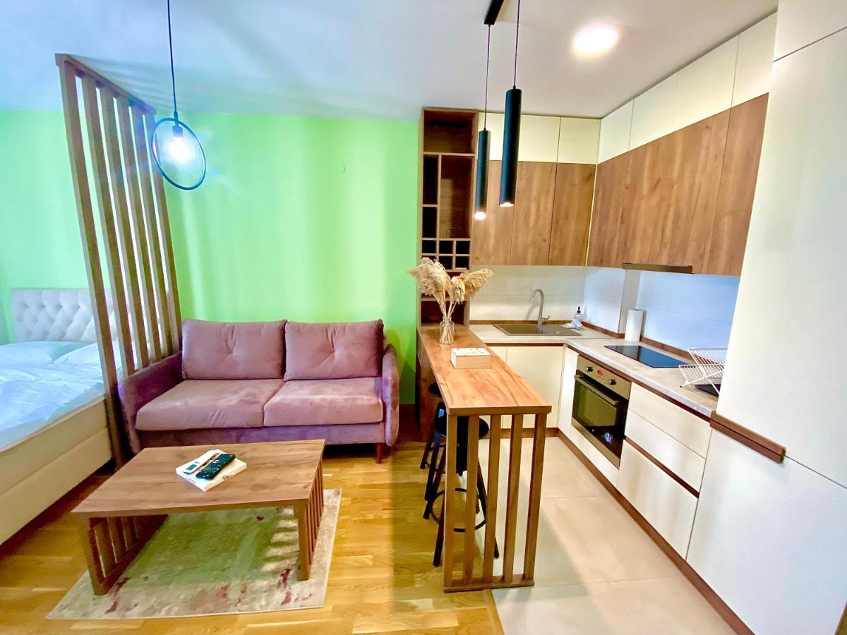 Urban Garden Apartment Skopje Eksteriør bilde